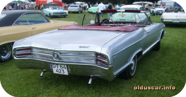 1965 Buick Wildcat DeLuxe Convertible Coupe back
